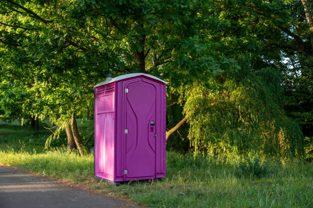 Best Porta potty delivery and setup  in Pender, NE